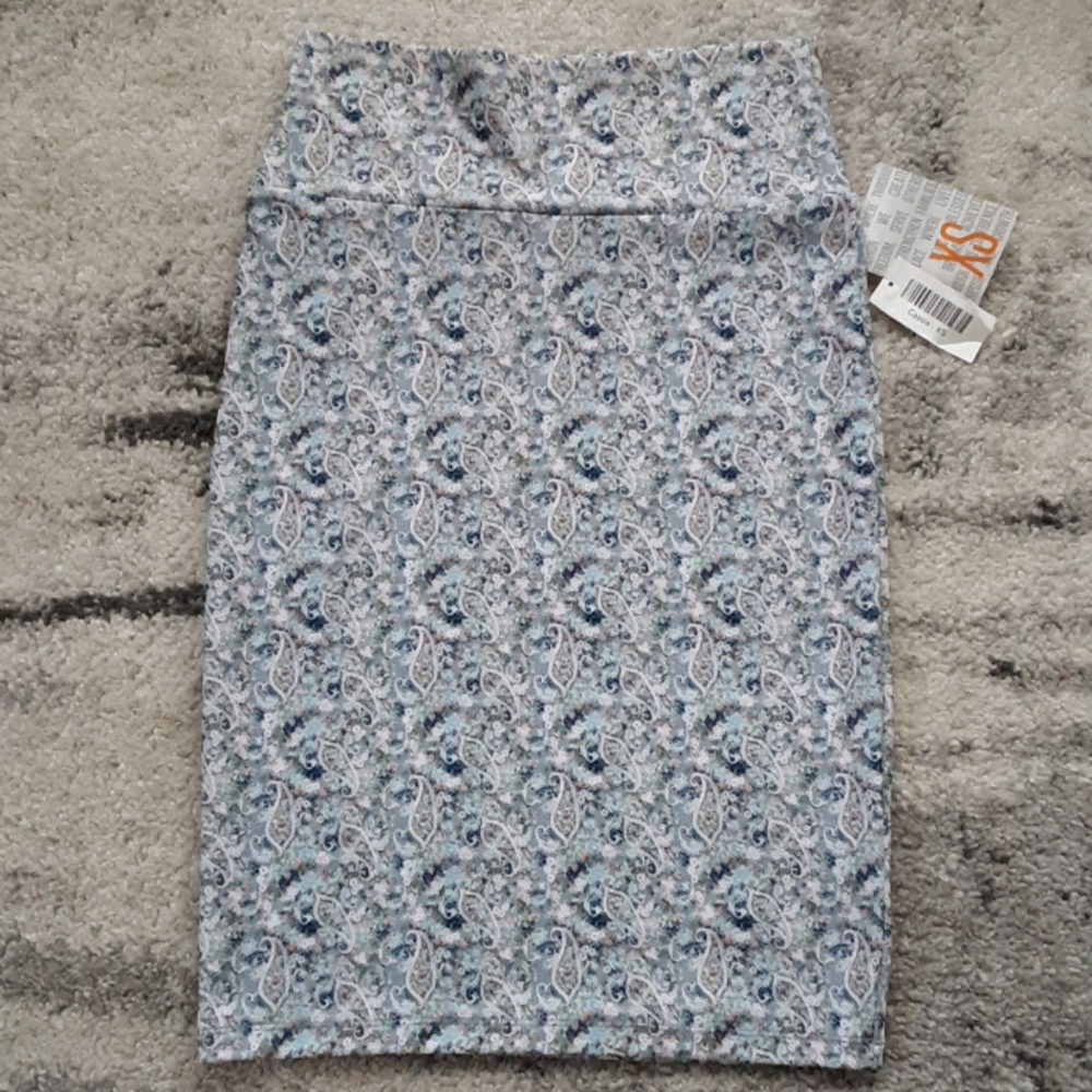 Lularoe Cassie Skirt